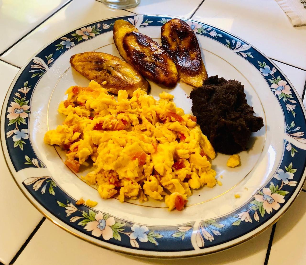Casa Carmel Bed & Breakfast Guatemala City Ngoại thất bức ảnh